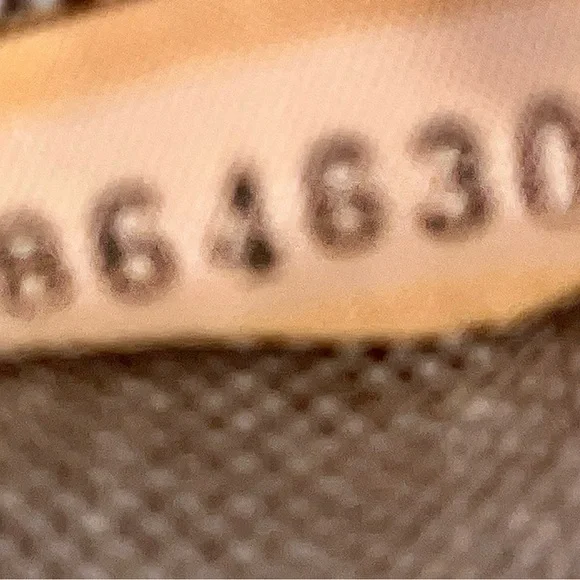 NWT Dooney & Bourke Red Pebble Grain Double Pocket Tote - RETIRED - Picture 12 of 15